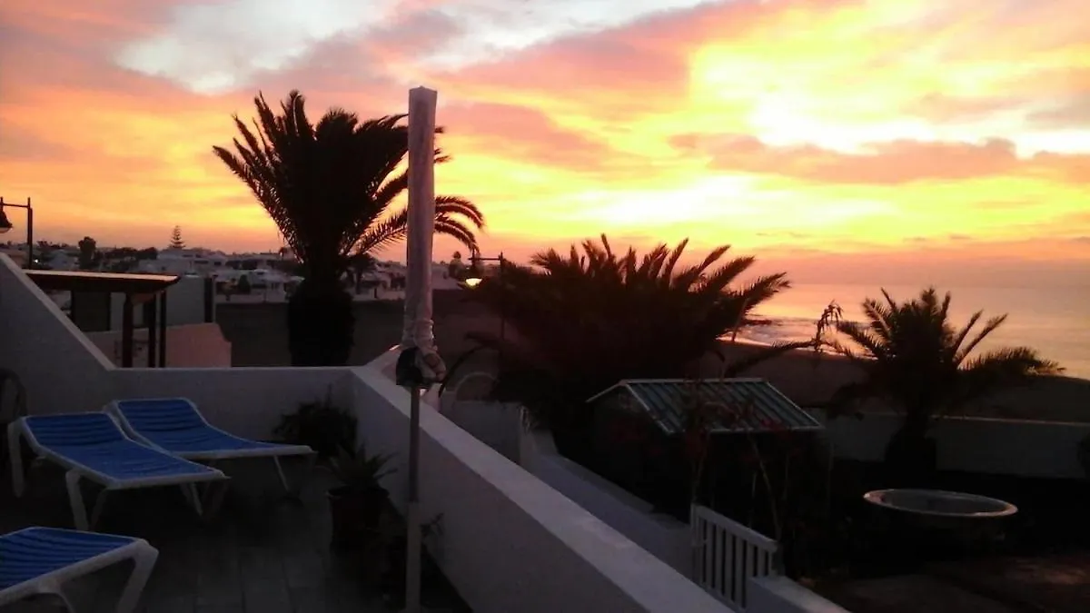Escapada De Ensueno Conchaseaview Villa Playa Honda  Spain